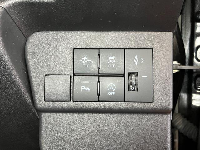 ハイゼットカーゴＤＸサポカーＳワイド適合　ラジオ　Ｂカメラ　間仕切りカーテン　エアコン　アクセサリーソケット　コーナーセンサー　アイドリングストップ　横滑り防止機能　誤発進抑制機能　パワーウインドウ　キーレス（神奈川県）の中古車