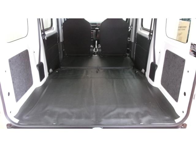 ハイゼットカーゴDXサポカーSワイド適合 ラジオ エアコン アクセサリーソケット コーナーセンサー アイドリングストップ 光軸調整ダイヤル 横滑り防止機能 誤発進抑制機能 パワーウインドウ キーレス(神奈川県)の中古車