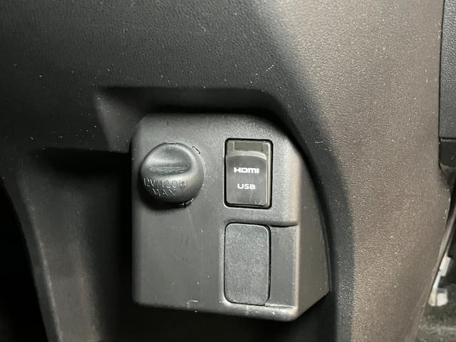 ウェイクL SAIIスマアシ Bカメラ 両側オートスライドドア ステアリングスイッチ オートエアコン アイドリングストップ USB接続端子 光軸調整ダイヤル 横滑り防止機能 誤発進抑制機能 電動格納ミラー キーフリー(神奈川県)の中古車