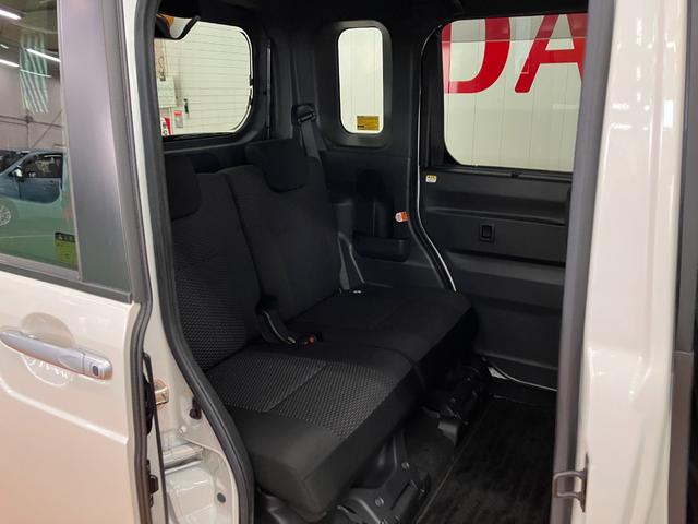 ウェイクL SAIIスマアシ Bカメラ 両側オートスライドドア ステアリングスイッチ オートエアコン アイドリングストップ USB接続端子 光軸調整ダイヤル 横滑り防止機能 誤発進抑制機能 電動格納ミラー キーフリー(神奈川県)の中古車