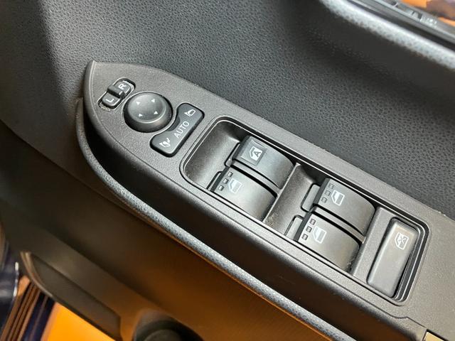 タントカスタムRSサポカーSワイド適合 パノラマモニター対応 ETC ドラレコ ミラクルオープンドア 両側オートスライドドア USB接続端子 ステアリングスイッチ シートヒーター 電動パーキングブレーキ 後席モニター(神奈川県)の中古車