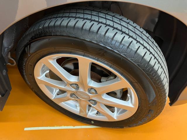 ムーヴカスタム　Ｘリミテッド　ＳＡスマアシ　Ｂカメラ　オートエアコン　Ｐスタート　エコアイドル　横滑り防止機能　誤発進抑制機能　ＵＳＢ接続端子　電動格納ミラー　パワーウィンドウ　キーフリー（神奈川県）の中古車