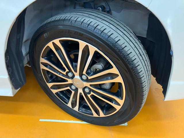 タントカスタムＲＳ　トップエディションＳＡIIスマアシ　Ｂカメラ　ミラクルオープンドア　両側オートスライドドア　ＥＴＣ　ステアリングスイッチ　エコアイドル　オートエアコン　Ｐスタート　横滑り防止機能　誤発進抑制機能　電動格納ミラー　キーフリー（神奈川県）の中古車