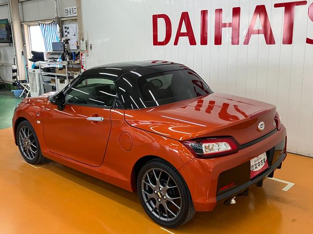 コペンＧＲ　スポーツオープンカー　二人乗　アクティブトップ　ＭＯＭＯ製ステアリングホイール　レカロ製スポーツシート　ＢＢＳ製アルミホイール　アイドリングストップ　ＥＴＣ　シートヒーター　Ｐスタートステアリングスイッチ（神奈川県）の中古車