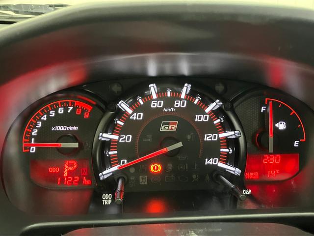 コペンＧＲ　スポーツオープンカー　二人乗　アクティブトップ　ＭＯＭＯ製ステアリングホイール　レカロ製スポーツシート　ＢＢＳ製アルミホイール　アイドリングストップ　ＥＴＣ　シートヒーター　Ｐスタートステアリングスイッチ（神奈川県）の中古車