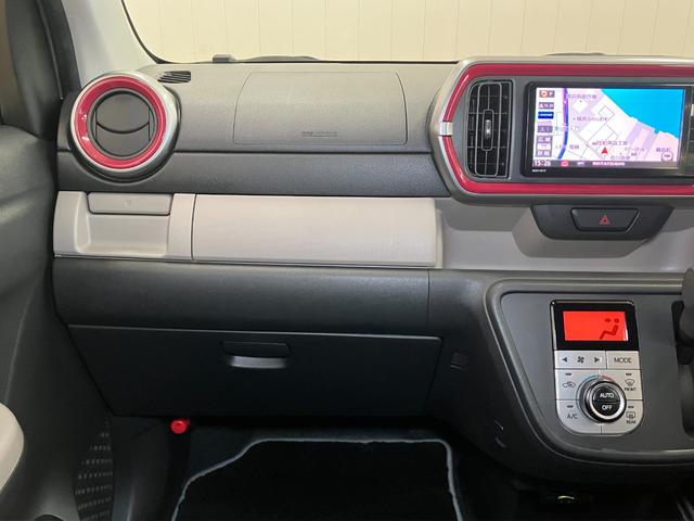 ブーンシルク　Ｇパッケージ　ＳＡIIスマアシ　ドラレコ　Ｂカメラ　ステアリングスイッチ　オートエアコン　ステアリングスイッチ　ナビ　Ｐスタート　アイドリングストップ　横滑り防止機能　誤発進抑制機能　キーフリー（神奈川県）の中古車