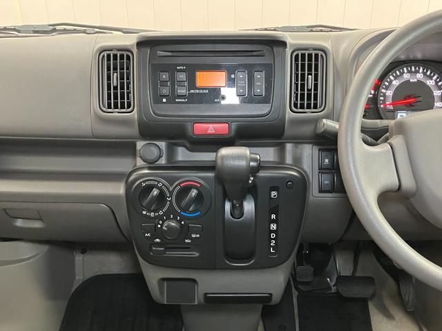 NV100クリッパーバンGX4WD 衝突被害軽減ブレーキシステム スライドドア オーディオ エアコン リヤファン レーンアシスト コーナーセンサー 電動格納ミラー パワーウインドウ キーレス(神奈川県)の中古車