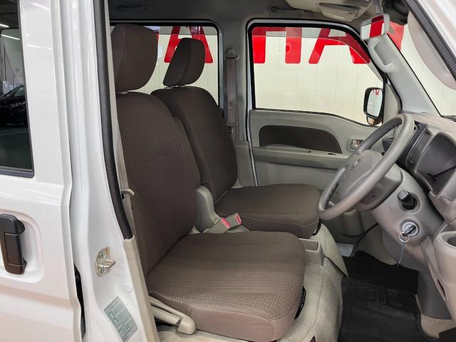 NV100クリッパーバンGX4WD 衝突被害軽減ブレーキシステム スライドドア オーディオ エアコン リヤファン レーンアシスト コーナーセンサー 電動格納ミラー パワーウインドウ キーレス(神奈川県)の中古車