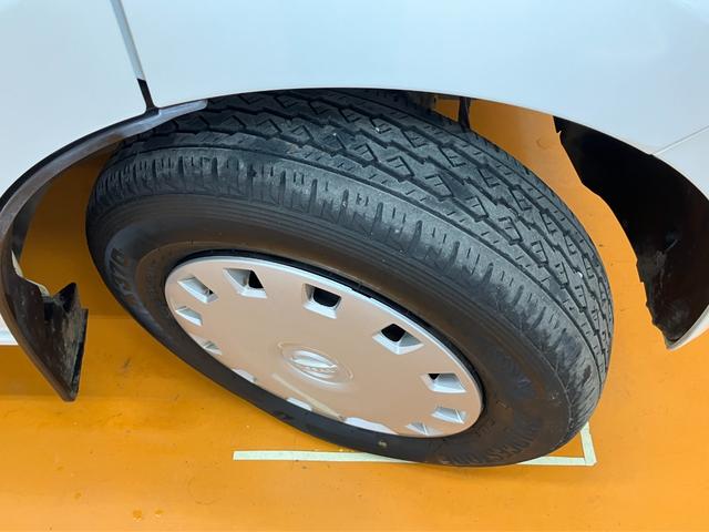 NV100クリッパーバンGX4WD 衝突被害軽減ブレーキシステム スライドドア オーディオ エアコン リヤファン レーンアシスト コーナーセンサー 電動格納ミラー パワーウインドウ キーレス(神奈川県)の中古車