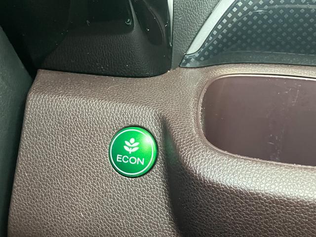 Ｎ−ＷＧＮカスタムＧ・Ａパッケージ衝突被害軽減ブレーキシステム　Ｂカメラ　ステアリングスイッチ　クルーズコントロール　Ｐスタート　アクセサリーソケット　電動格納ミラー　キーフリー（神奈川県）の中古車