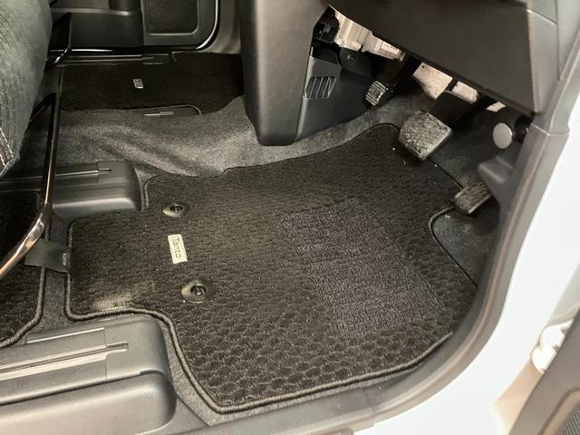 タントカスタムＲＳスタイルセレクション　ナビ・ドラレコ・ＡＣＣサポカーＳワイド適合　ドラレコ　ミラクルオープンドア　両側オートスライドドア　パノラマモニター対応　ＵＳＢ接続端子　全車速追従機能付ＡＣＣ　ステアリングスイッチ　シートヒーター　キーフリー（神奈川県）の中古車