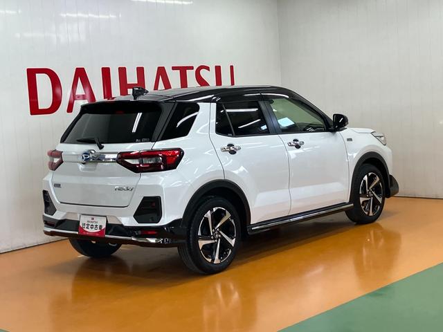 ロッキープレミアムＧ　ＨＥＶ　ハイブリッド　ＡＣＣ　ナビ　ドラレコサポカーＳワイド適合　ドラレコ　ハイブリッド車　パノラマモニター対応　電動パーキングブレーキ　ＵＳＢ接続端子　ステアリングスイッチ　全車速追従機能付ＡＣＣ　シートヒーター　Ｓ−ペダル　コーナーセンサー（神奈川県）の中古車