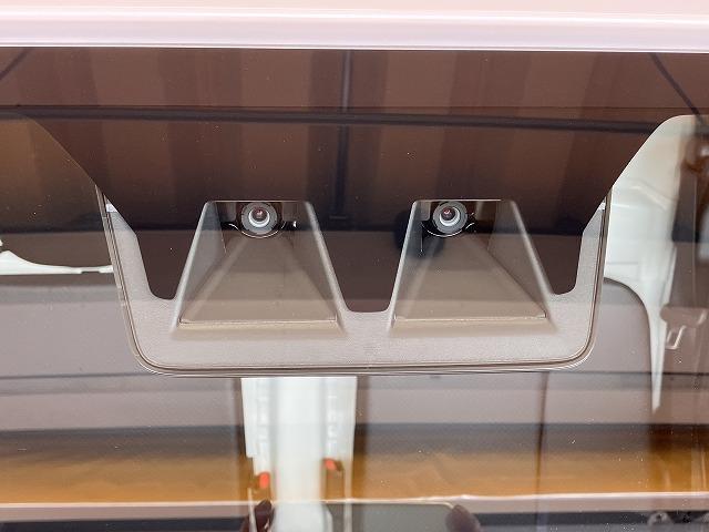 ハイゼットトラックスタンダードサポカーＳワイド適合　三方開　ゴムマット　ラジオ　エアコン　光軸調整ダイヤル　コーナーセンサー　アイドリングストップ　横滑り防止機能　誤発進抑制機能　アクセサリーソケット（神奈川県）の中古車