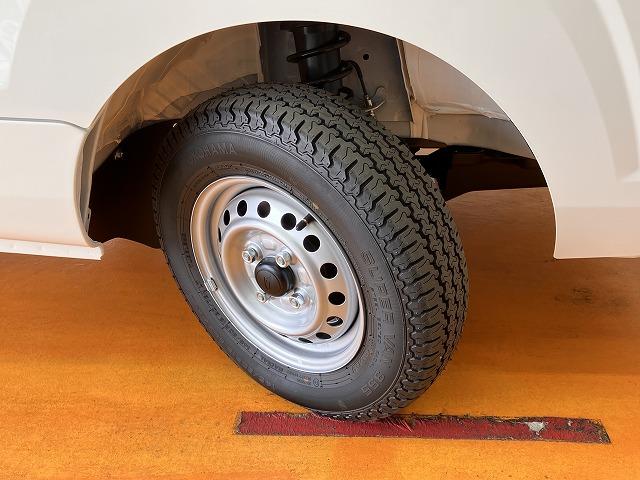 ハイゼットトラックスタンダードサポカーＳワイド適合　三方開　ゴムマット　ラジオ　エアコン　光軸調整ダイヤル　コーナーセンサー　アイドリングストップ　横滑り防止機能　誤発進抑制機能　アクセサリーソケット（神奈川県）の中古車