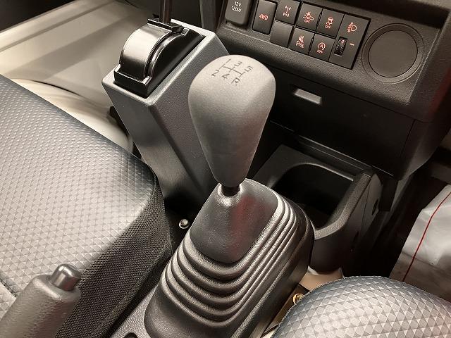 ハイゼットトラック多目的ダンプ　（ＰＴＯ式）　４ＷＤ４ＷＤ　５段マニュアルシフトレバー　三方開　ＰＴＯ式　ラジオ　エアコン　アイドリングストップ　コーナーセンサー　横滑り防止機能　誤発進抑制機能　荷台作業灯（神奈川県）の中古車