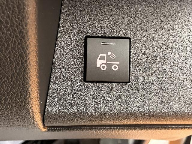 ハイゼットトラック多目的ダンプ　（ＰＴＯ式）　４ＷＤ４ＷＤ　５段マニュアルシフトレバー　三方開　ＰＴＯ式　ラジオ　エアコン　アイドリングストップ　コーナーセンサー　横滑り防止機能　誤発進抑制機能　荷台作業灯（神奈川県）の中古車