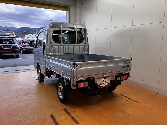 ハイゼットトラックジャンボエクストラ　４ＷＤ４ＷＤ　サポカーＳワイド適合　三方開　ＣＶＴ　エアコン　Ｐスタート　アクセサリーソケット　アイドリングストップ　コーナーセンサー　荷台作業灯　電動格納ミラー　キーフリー（神奈川県）の中古車