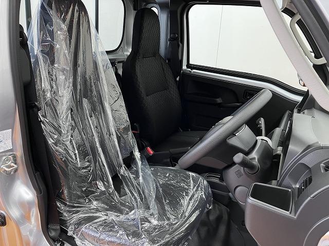 ハイゼットトラックジャンボエクストラ　４ＷＤ４ＷＤ　サポカーＳワイド適合　三方開　ＣＶＴ　エアコン　Ｐスタート　アクセサリーソケット　アイドリングストップ　コーナーセンサー　荷台作業灯　電動格納ミラー　キーフリー（神奈川県）の中古車