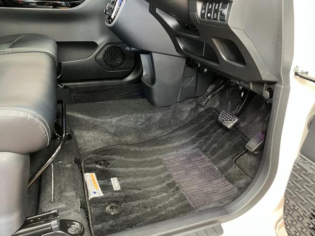 ムーヴカスタム RS ハイパーリミテッドSAIIIカーナビ ドラレコ USB接続端子 パノラマモニター対応 ステアリングスイッチ オートエアコン Pスタート 運転席シートヒーター アイドリングストップ オートハイビーム キーフリー(神奈川県)の中古車