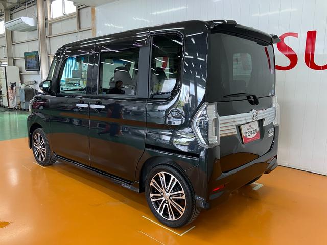 タントカスタムＲＳ　トップエディションＳＡIIIサポカーＳワイド適合　ミラクルオープンドア　両側オートスライドドア　ステアリングスイッチ　ＵＳＢ接続端子　Ｐスタート　オートハイビーム　運転席シートヒーター　ＥＴＣ　キーフリー（神奈川県）の中古車