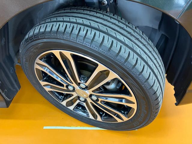 タントカスタムＲＳ　トップエディションＳＡIIIサポカーＳワイド適合　ミラクルオープンドア　両側オートスライドドア　ステアリングスイッチ　ＵＳＢ接続端子　Ｐスタート　オートハイビーム　運転席シートヒーター　ＥＴＣ　キーフリー（神奈川県）の中古車