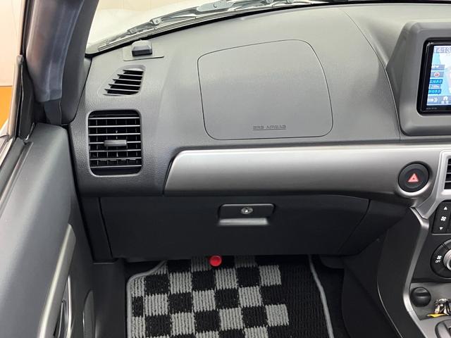 コペンセロオープンカー　二人乗　スポーツシート　アクティブトップ　ドラレコ　Ｂカメラ　ステアリングスイッチ　Ｐスタート　シートヒーター　アイドリングストップ　ＥＴＣ　キーフリー（神奈川県）の中古車