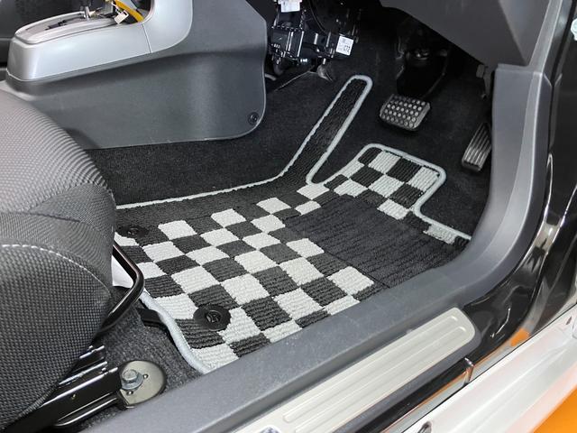 コペンセロオープンカー　二人乗　スポーツシート　アクティブトップ　ドラレコ　Ｂカメラ　ステアリングスイッチ　Ｐスタート　シートヒーター　アイドリングストップ　ＥＴＣ　キーフリー（神奈川県）の中古車