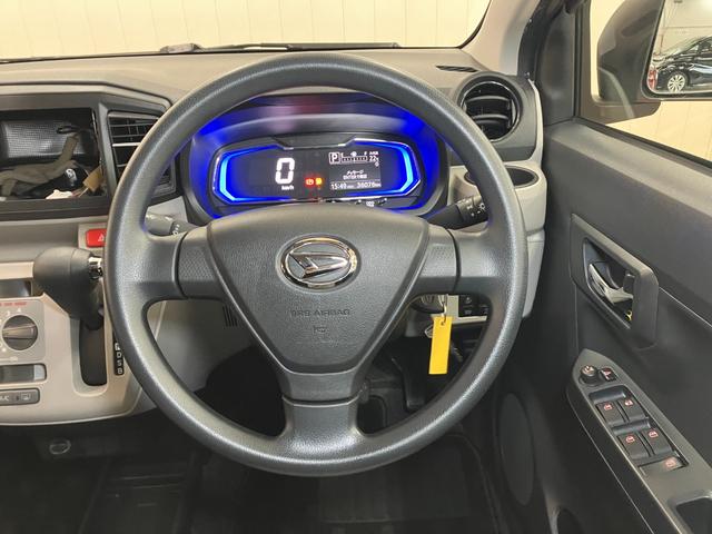 ミライースX SAIIIサポカーSワイド適合 エアコン Bカメラ コーナーセンサー 光軸調整ダイヤル オートハイビーム アイドリングストップ 横滑り防止機能 誤発進抑制機能 電動格納ミラー パワーウインドウ キーレス(神奈川県)の中古車