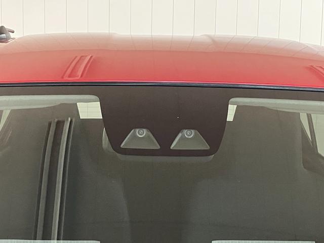 ミライースX SAIIIサポカーSワイド適合 エアコン Bカメラ コーナーセンサー 光軸調整ダイヤル オートハイビーム アイドリングストップ 横滑り防止機能 誤発進抑制機能 電動格納ミラー パワーウインドウ キーレス(神奈川県)の中古車