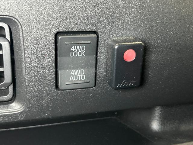 ハイゼットカーゴクルーズターボ4WD サポカーSワイド適合 ドラレコ エアコン アクセサリーソケット Pスタート コーナーセンサー 横滑り防止機能 誤発進抑制機能 電動格納ミラー パワーウインドウ キーフリー(神奈川県)の中古車