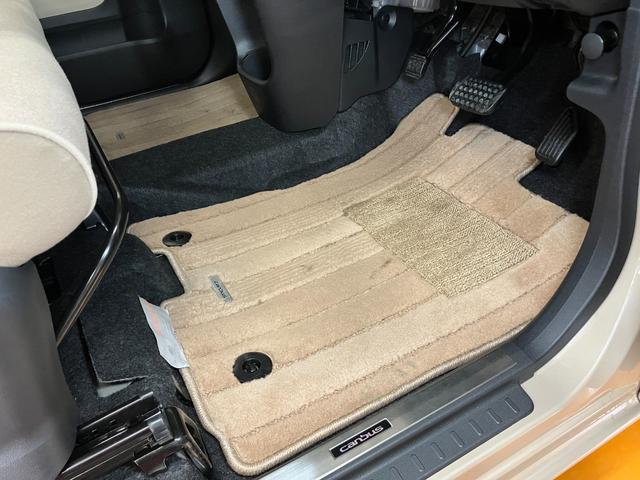 ムーヴキャンバスGホワイトアクセントVS SAIIIサポカーSワイド適合 ドラレコ パノラマモニター対応 両側オートスライドドア ステアリングスイッチ USB接続端子 Pスタート 運転席シートヒーター オートハイビーム ETC 置きラクボックス(神奈川県)の中古車