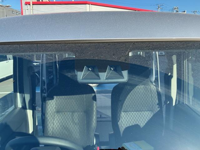 ハイゼットカーゴＤＸサポカーＳワイド適合　Ｂｌｕｅｔｏｏｔｈオーディオ　エアコン　アクセサリーソケット　コーナーセンサー　アイドリングストップ　光軸調整ダイヤル　横滑り防止機能　誤発進抑制機能　パワーウインドウ　キーレス（神奈川県）の中古車