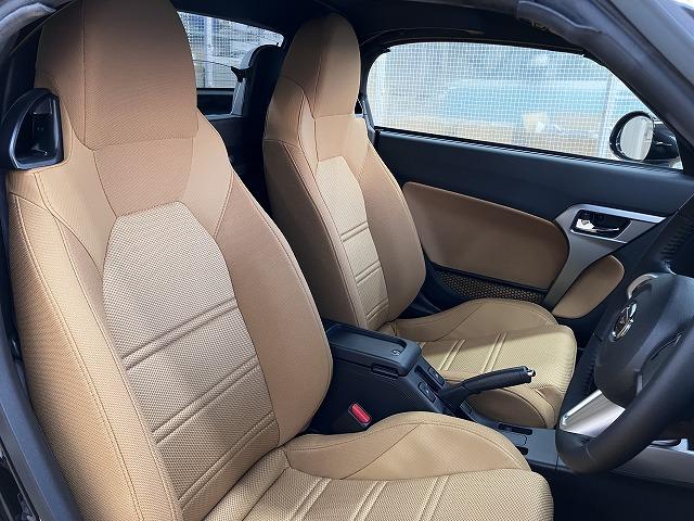 コペンセロ　届け出済み未使用車　オープンカーオープンカー　二人乗　アクティブトップ　シートヒーター　ステアリングスイッチ　Ｐスタート　アイドリングストップ　コーナーセンサー　スポーツシート　キーフリー（神奈川県）の中古車
