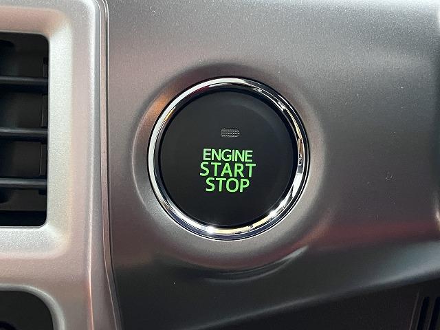 コペンセロ　届け出済み未使用車　オープンカーオープンカー　二人乗　アクティブトップ　シートヒーター　ステアリングスイッチ　Ｐスタート　アイドリングストップ　コーナーセンサー　スポーツシート　キーフリー（神奈川県）の中古車