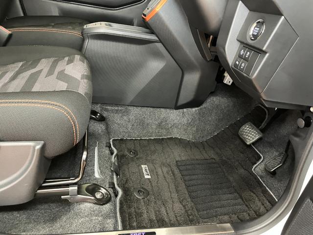 タフトＧターボ　カーナビ　ＵＳＢ接続端子　ドラレコ　ＥＴＣサポカーＳワイド適合　ドラレコ　スカイフィールトップ　パノラマモニター対応　電動パーキングブレーキ　全車速追従機能付ＡＣＣ　ステアリングスイッチ　シートヒーター　ＵＳＢ接続端子　コーナーセンサー（神奈川県）の中古車