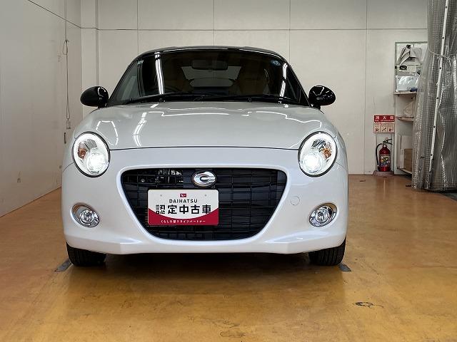 コペンセロ　Ｓ　届け出済み未使用車　オープンカーオープンカー　二人乗　アクティブトップ　ＭＯＭＯ製ステアリングホイール　レカロ製スポーツシート　シートヒーター　コーナーセンサー　横滑り防止装置（神奈川県）の中古車
