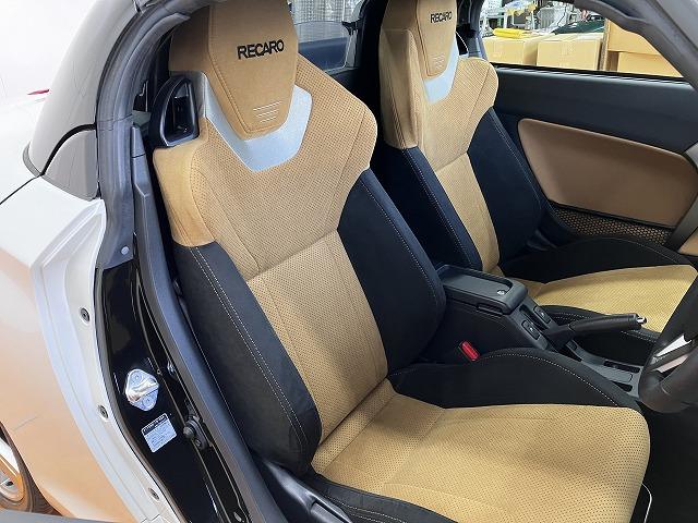 コペンセロ　Ｓ　届け出済み未使用車　オープンカーオープンカー　二人乗　アクティブトップ　ＭＯＭＯ製ステアリングホイール　レカロ製スポーツシート　シートヒーター　コーナーセンサー　横滑り防止装置（神奈川県）の中古車