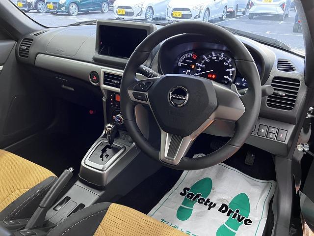 コペンセロ　Ｓ　届け出済み未使用車　オープンカーオープンカー　二人乗　アクティブトップ　ＭＯＭＯ製ステアリングホイール　レカロ製スポーツシート　シートヒーター　コーナーセンサー　横滑り防止装置（神奈川県）の中古車