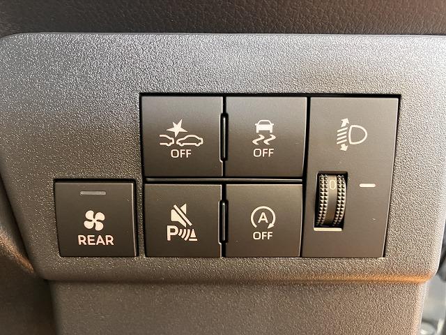 ハイゼットカーゴＤＸサポカーＳワイド適合　ラジオ　エアコン　アクセサリーソケット　コーナーセンサー　アイドリングストップ　光軸調整ダイヤル　横滑り防止機能　誤発進抑制機能　パワーウインドウ　キーレス（神奈川県）の中古車