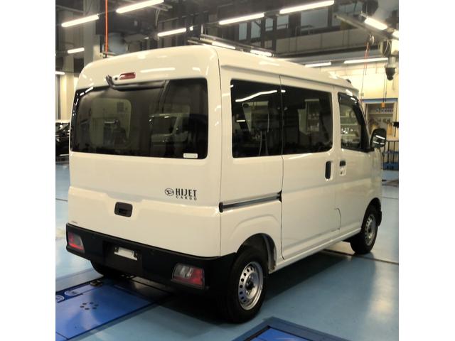 ハイゼットカーゴＤＸサポカーＳワイド適合　Ｂｌｕｅｔｏｏｔｈオーディオ　エアコン　アクセサリーソケット　コーナーセンサー　アイドリングストップ　光軸調整ダイヤル　横滑り防止機能　誤発進抑制機能　パワーウインドウ　キーレス（神奈川県）の中古車