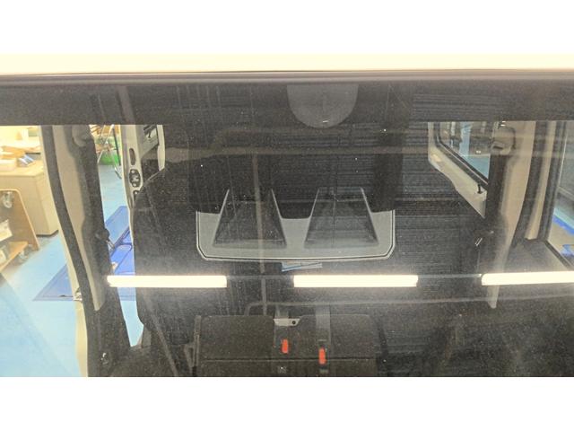 ハイゼットカーゴＤＸサポカーＳワイド適合　Ｂｌｕｅｔｏｏｔｈオーディオ　エアコン　アクセサリーソケット　コーナーセンサー　アイドリングストップ　光軸調整ダイヤル　横滑り防止機能　誤発進抑制機能　パワーウインドウ　キーレス（神奈川県）の中古車