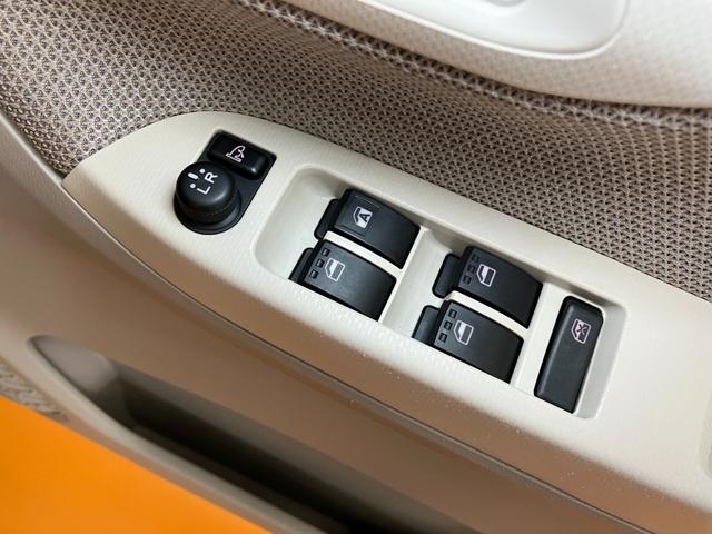ムーヴＬＳＡII　フロントシートリフト福祉車両　スマアシ　助手席電動回転シート　エアコン　エコアイドル　横滑り防止機能　誤発進抑制機能　光軸調整ダイヤル　ＥＴＣ　電動格納ミラー　パワーウインドウ　キーレス（神奈川県）の中古車