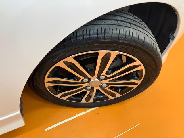 タントカスタムＲＳ　トップエディションＳＡIIサポカーＳワイド適合　デイライト　ミラクルオープンドア　両側オートスライドドア　ステアリングスイッチ　Ｐスタート　エコアイドル　横滑り防止機能　誤発進抑制機能　ＥＴＣ　電動格納ミラー　キーフリー（神奈川県）の中古車