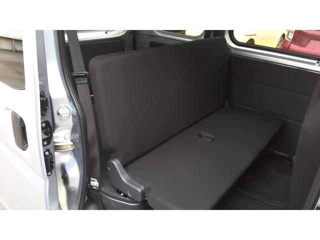 ハイゼットカーゴＤＸサポカーＳワイド適合　オーディオ　エアコン　アクセサリーソケット　コーナーセンサー　アイドリングストップ　光軸調整ダイヤル　横滑り防止機能　誤発進抑制機能　パワーウインドウ　キーレス（神奈川県）の中古車