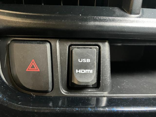 ムーヴカスタム　ＲＳ　ハイパーＳＡスマアシ　Ｂカメラ　ステアリングスイッチ　ＵＳＢ接続端子　オートエアコン　エコアイドル　横滑り防止機能　誤発進抑制機能　ＥＴＣ　電動格納ミラー　キーフリー（神奈川県）の中古車