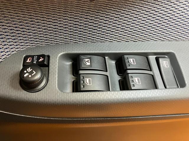 ムーヴカスタム　ＲＳ　ハイパーＳＡスマアシ　Ｂカメラ　ステアリングスイッチ　ＵＳＢ接続端子　オートエアコン　エコアイドル　横滑り防止機能　誤発進抑制機能　ＥＴＣ　電動格納ミラー　キーフリー（神奈川県）の中古車