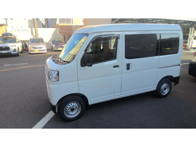 ハイゼットカーゴＤＸサポカーＳワイド適合　エアコン　コーナーセンサー　光軸調整ダイヤル　オートハイビーム　アイドリングストップ　横滑り防止機能　誤発進抑制機能　パワーウインドウ　キーレス（神奈川県）の中古車