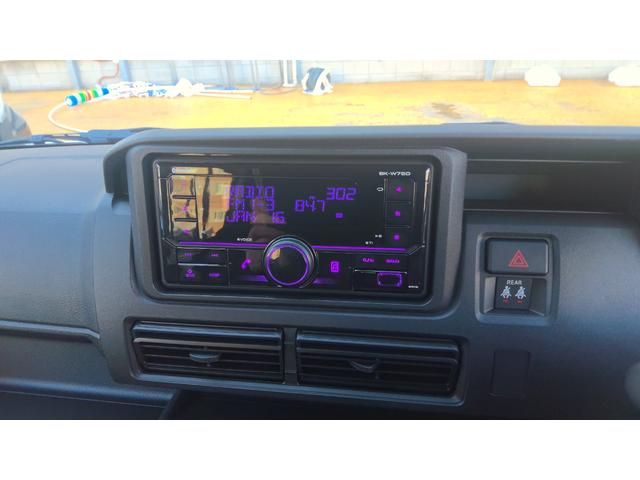 ハイゼットカーゴＤＸサポカーＳワイド適合　エアコン　コーナーセンサー　光軸調整ダイヤル　オートハイビーム　アイドリングストップ　横滑り防止機能　誤発進抑制機能　パワーウインドウ　キーレス（神奈川県）の中古車