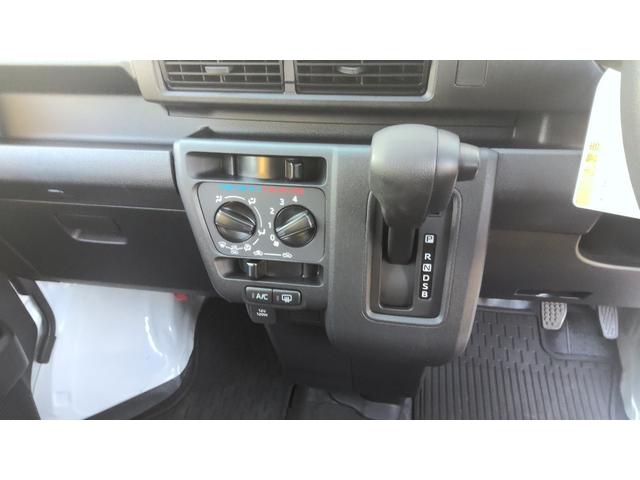 ハイゼットカーゴＤＸサポカーＳワイド適合　エアコン　コーナーセンサー　光軸調整ダイヤル　オートハイビーム　アイドリングストップ　横滑り防止機能　誤発進抑制機能　パワーウインドウ　キーレス（神奈川県）の中古車