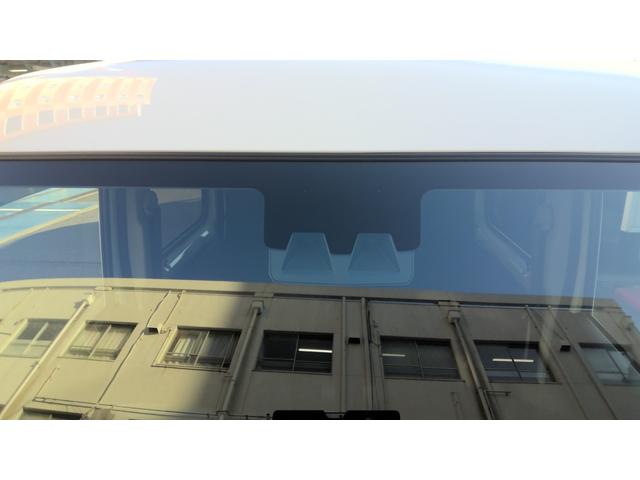 ハイゼットカーゴＤＸサポカーＳワイド適合　エアコン　コーナーセンサー　光軸調整ダイヤル　オートハイビーム　アイドリングストップ　横滑り防止機能　誤発進抑制機能　パワーウインドウ　キーレス（神奈川県）の中古車